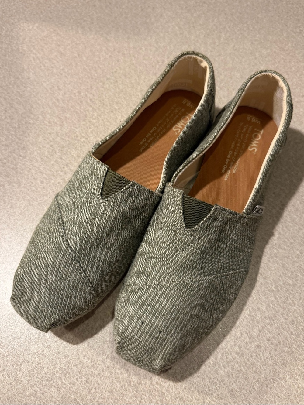 TOMS women’s Classic Slip-On Shoes - Green